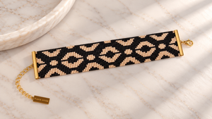 Noa Bracelet — Black & Nude