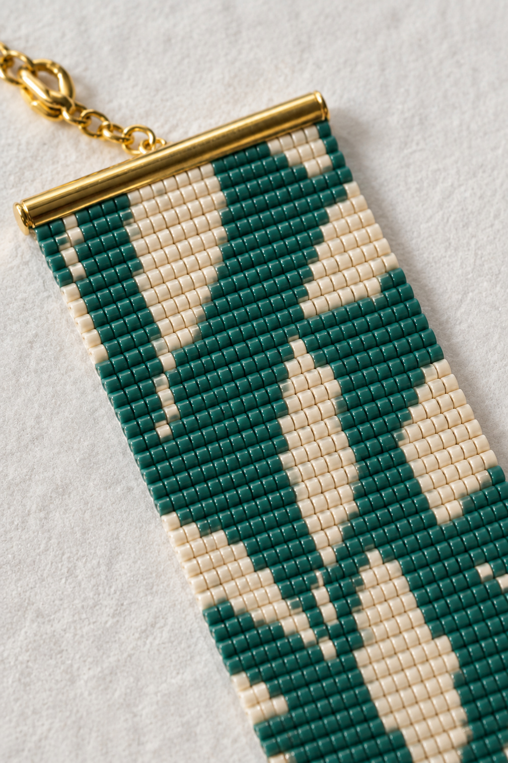 Elara Bracelet — Emerald & Ivory
